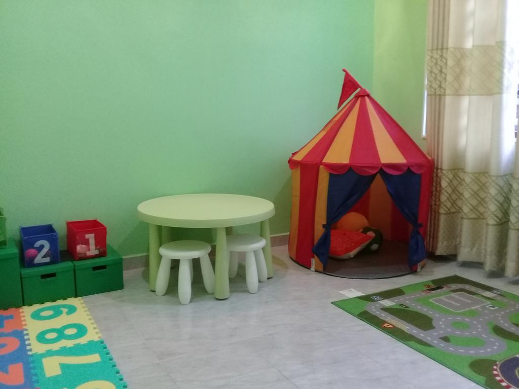 Mirza Homestay Marang Exterior photo
